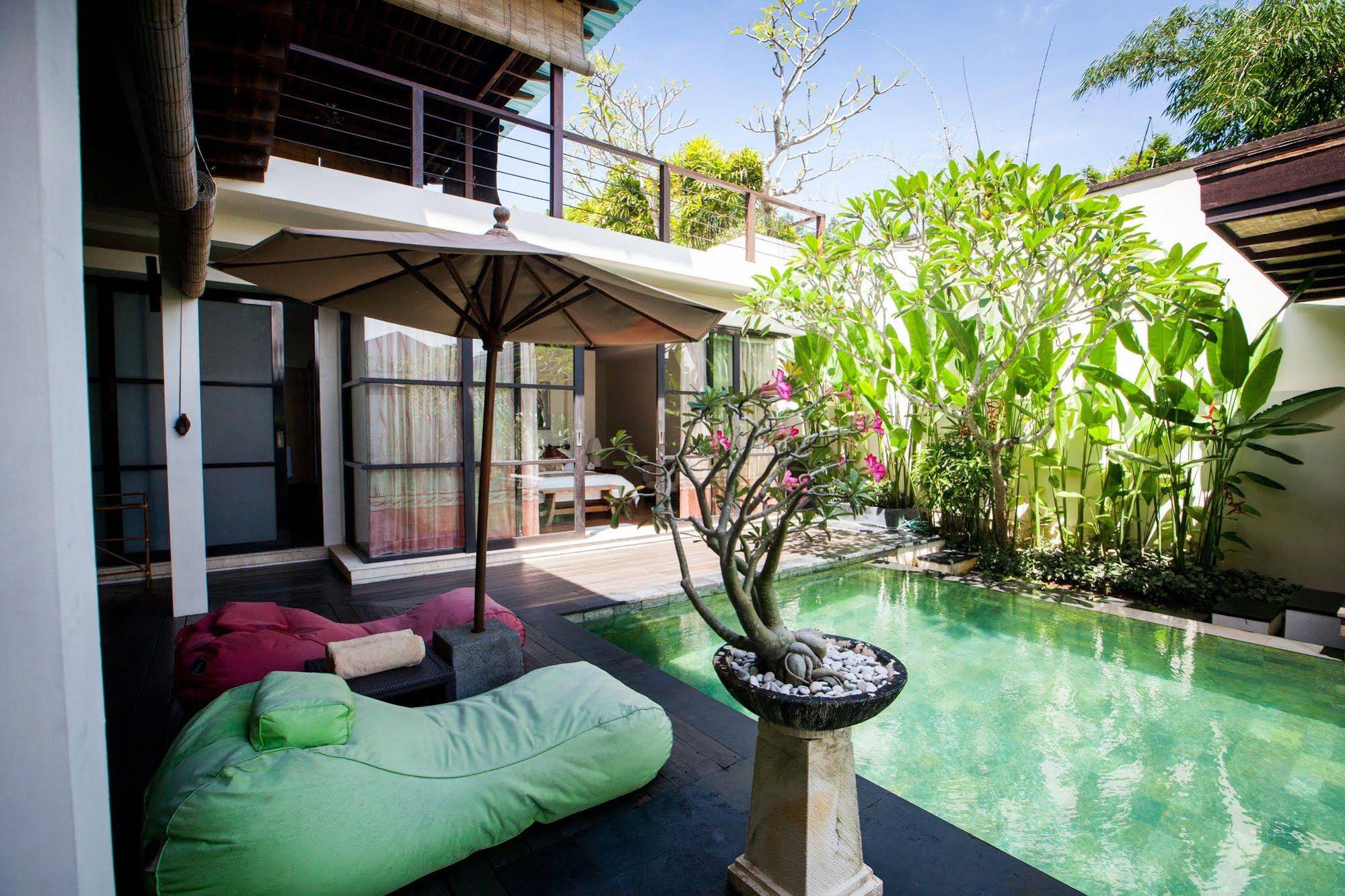 Jimbaran Beach Fullmoon Villa