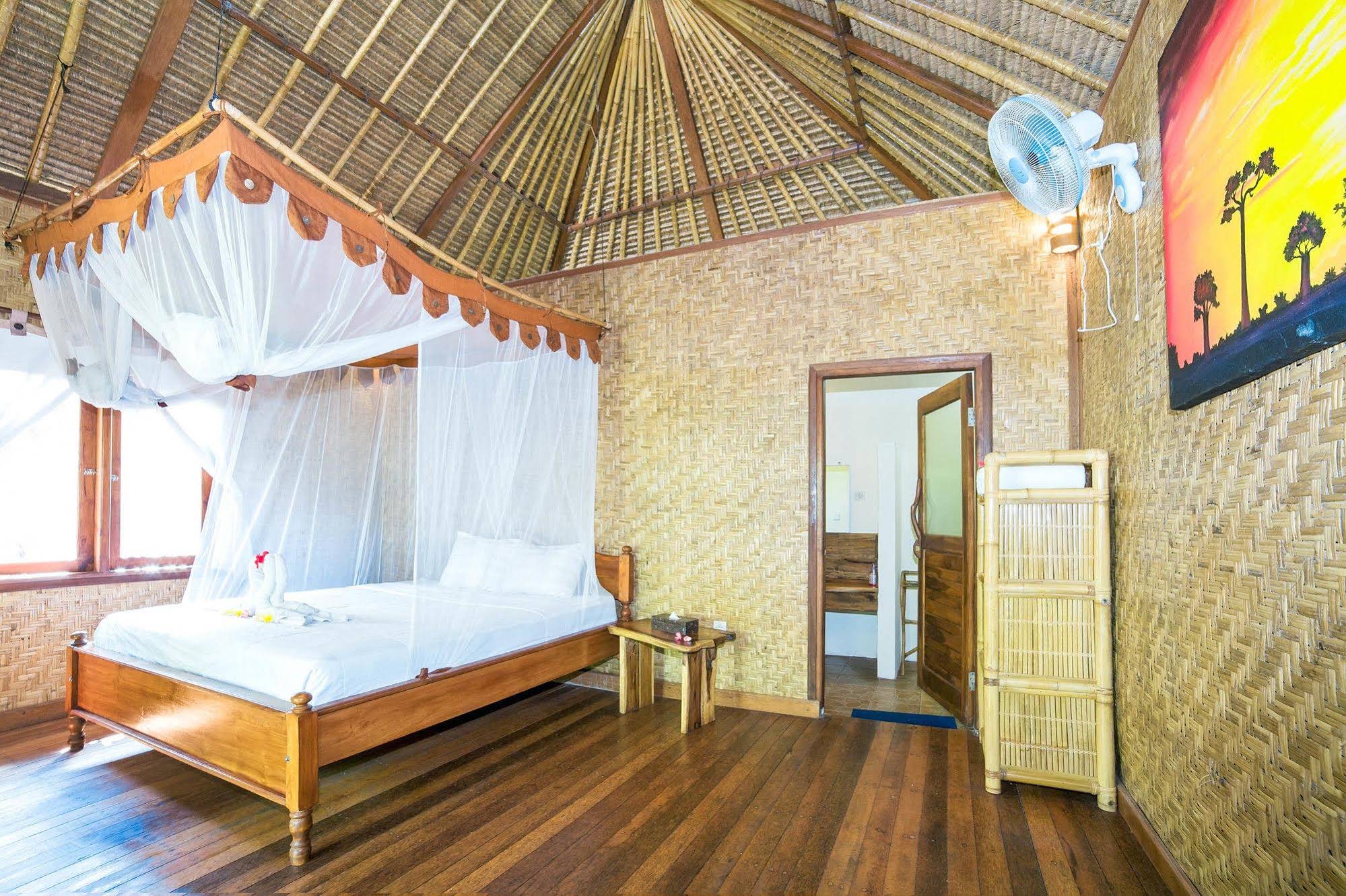 Merta Sari Balangan Bungalows