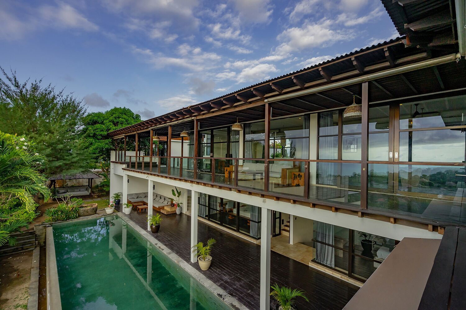 Olivia Estate