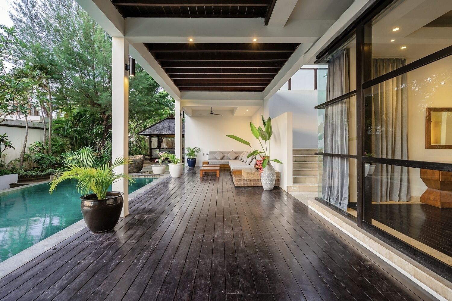 Olivia Estate