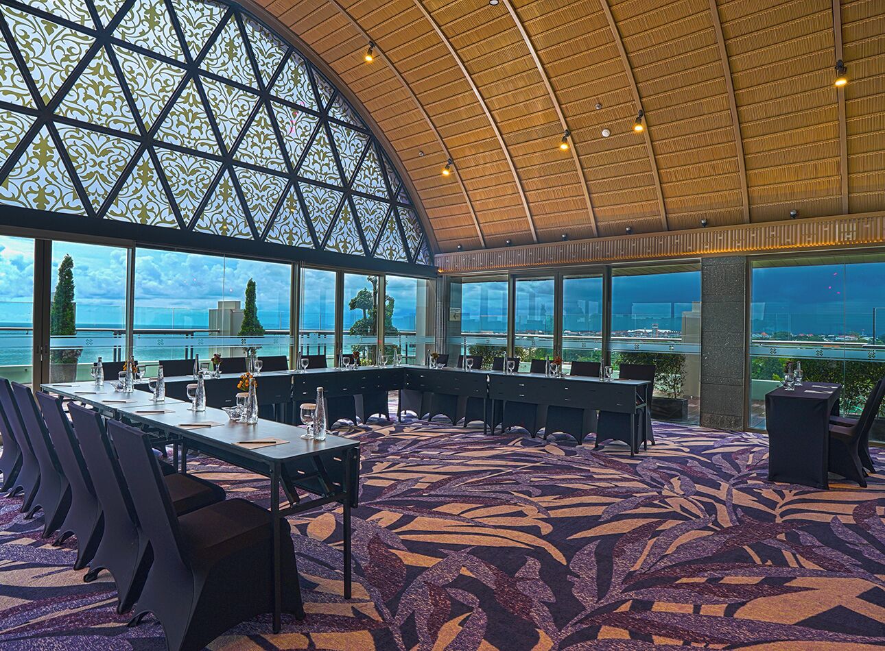 Platinum Hotel Jimbaran Beach Bali