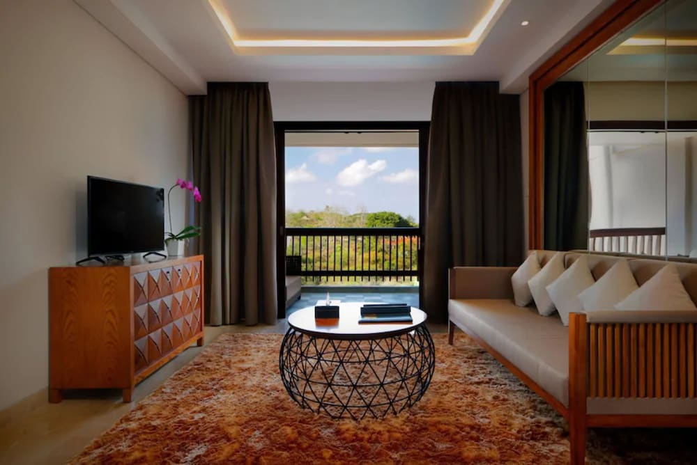 Royal Tulip Springhill Resort Jimbaran