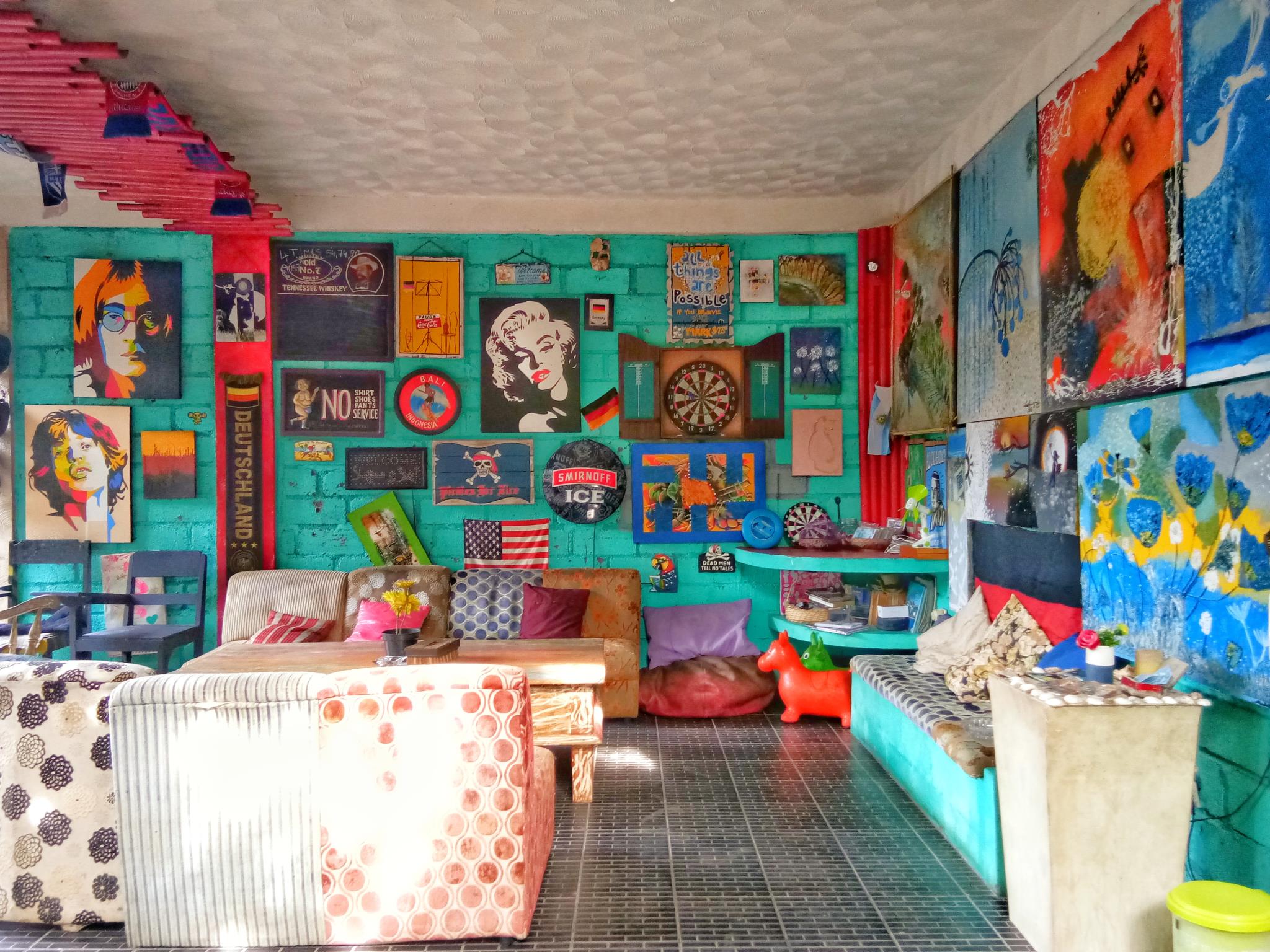 Rumah Warna