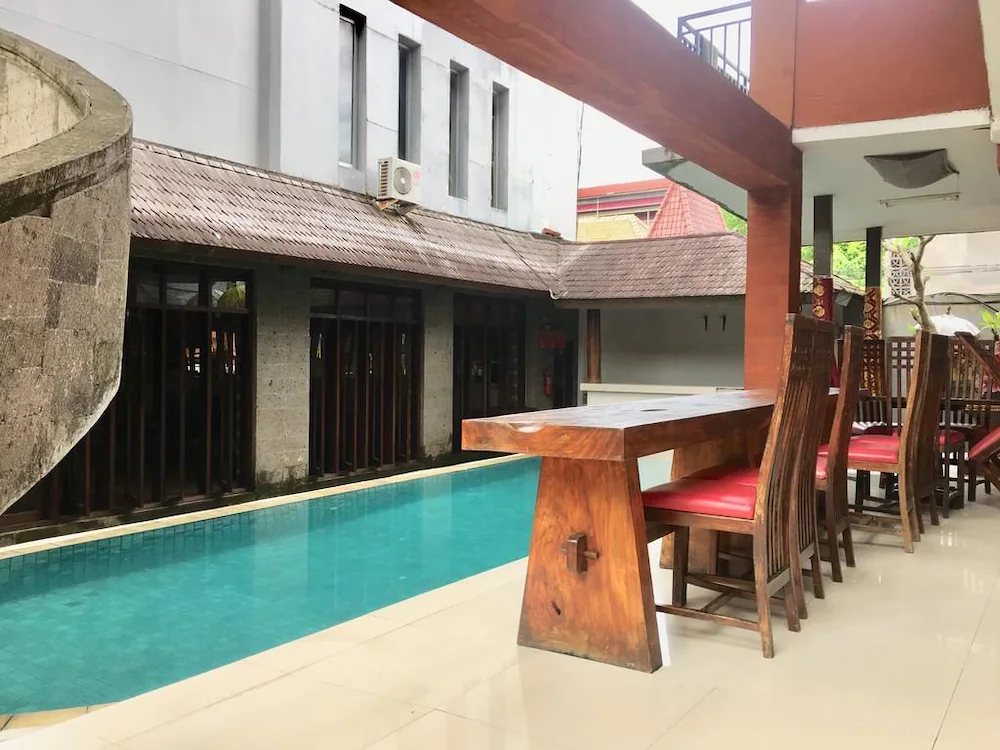 Capital O 2533 Shita Bali Hotel