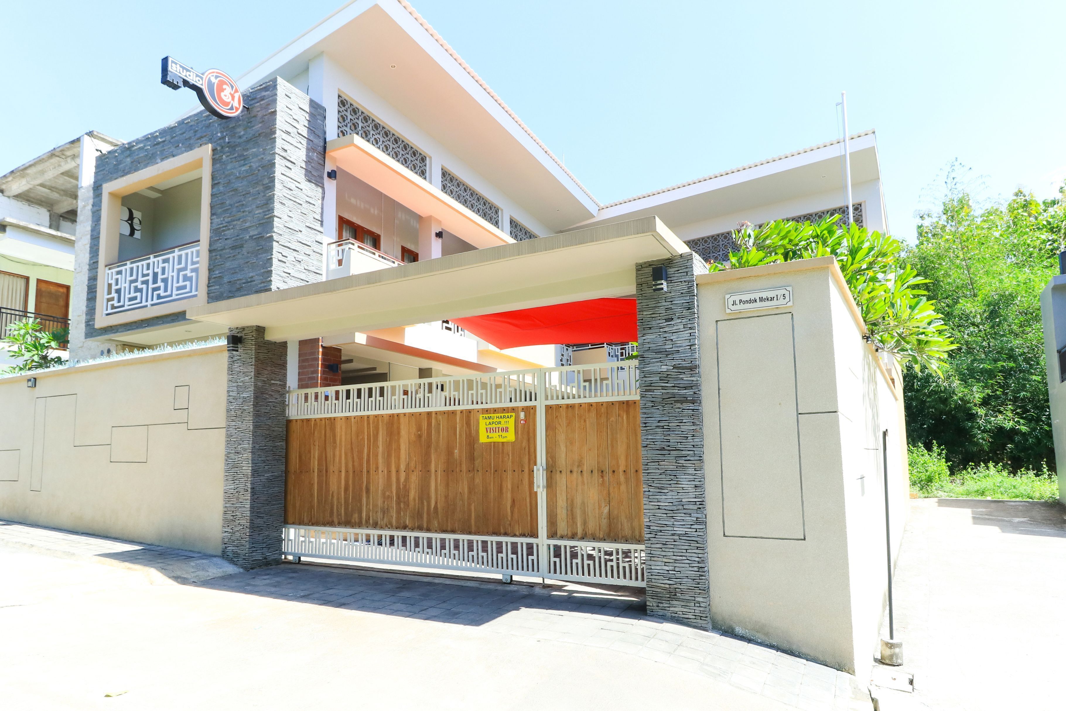 Studio C31 Jimbaran Guesthouse