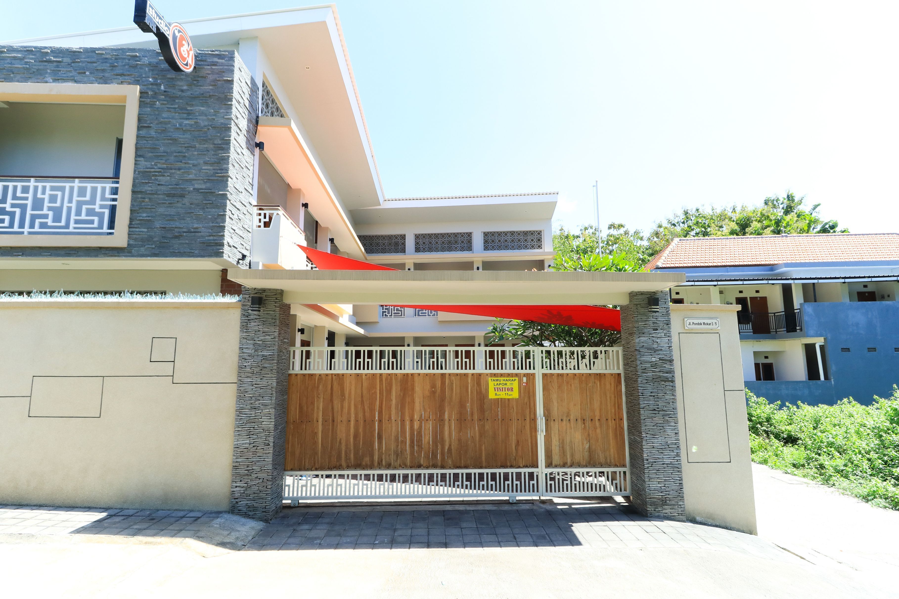 Studio C31 Jimbaran Guesthouse