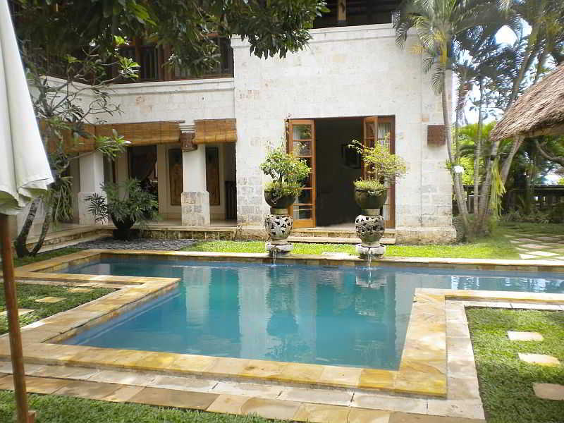 Taman Suci Villa