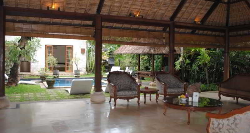 Taman Suci Villa
