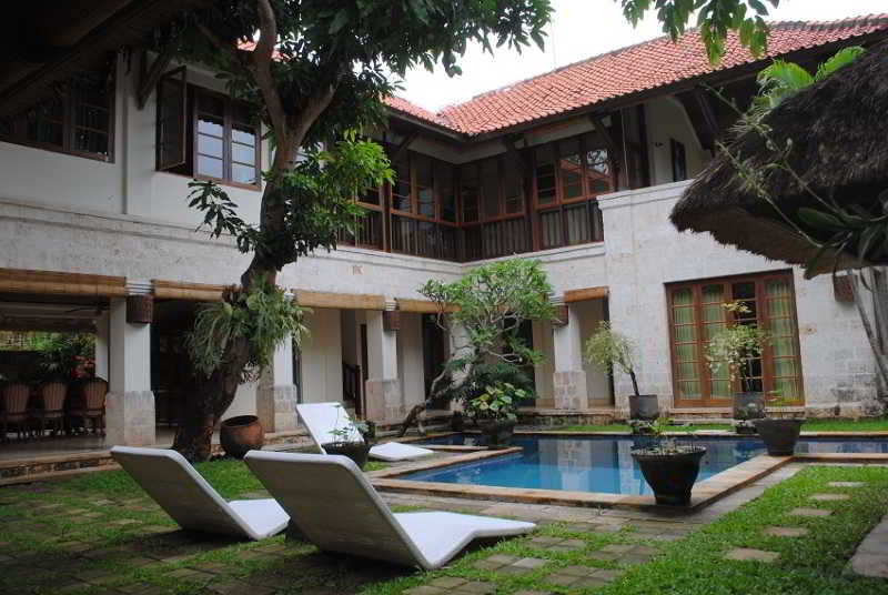 Taman Suci Villa