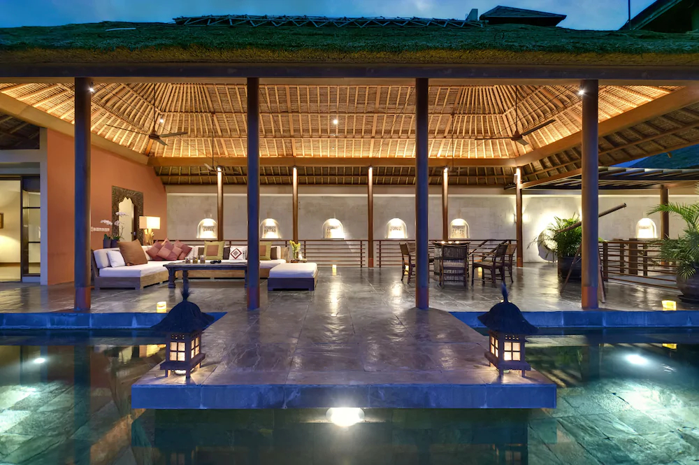 The Longhouse