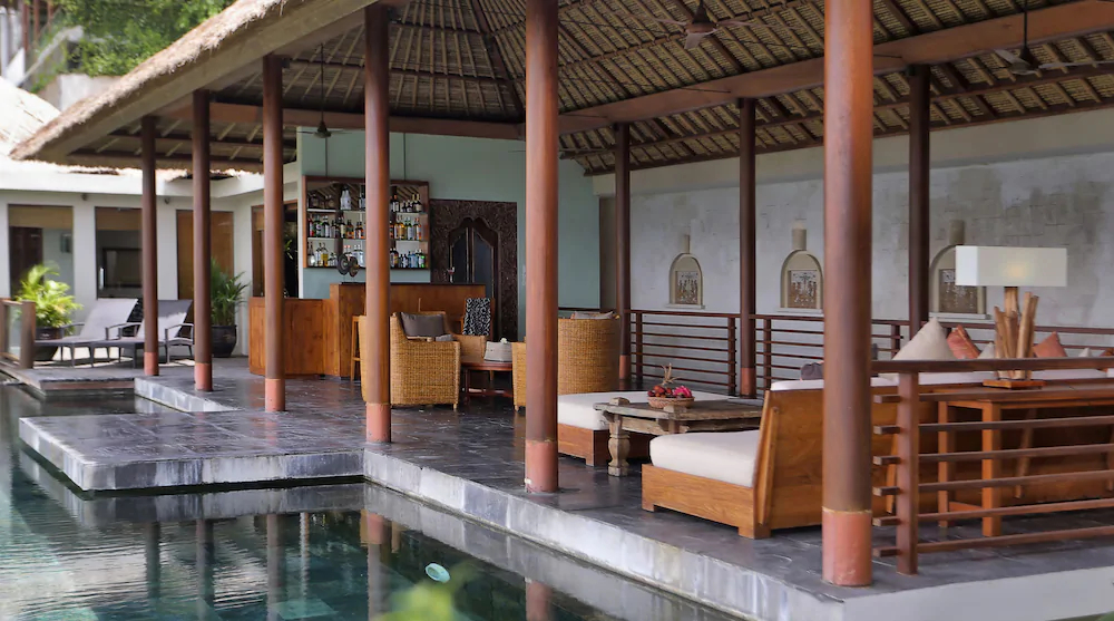 The Longhouse