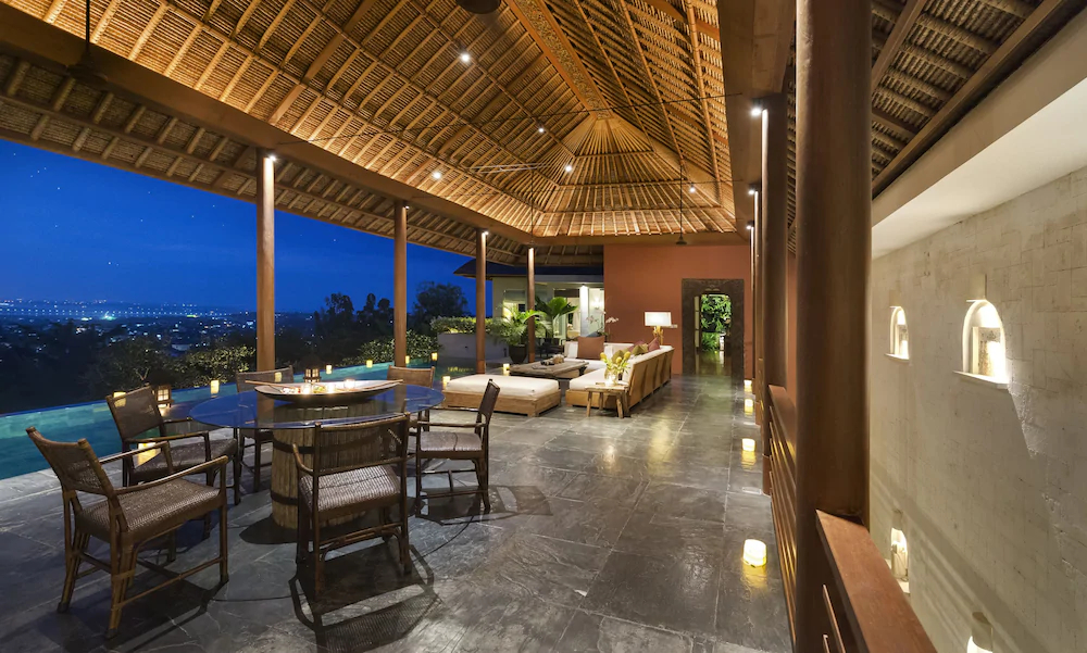 The Longhouse