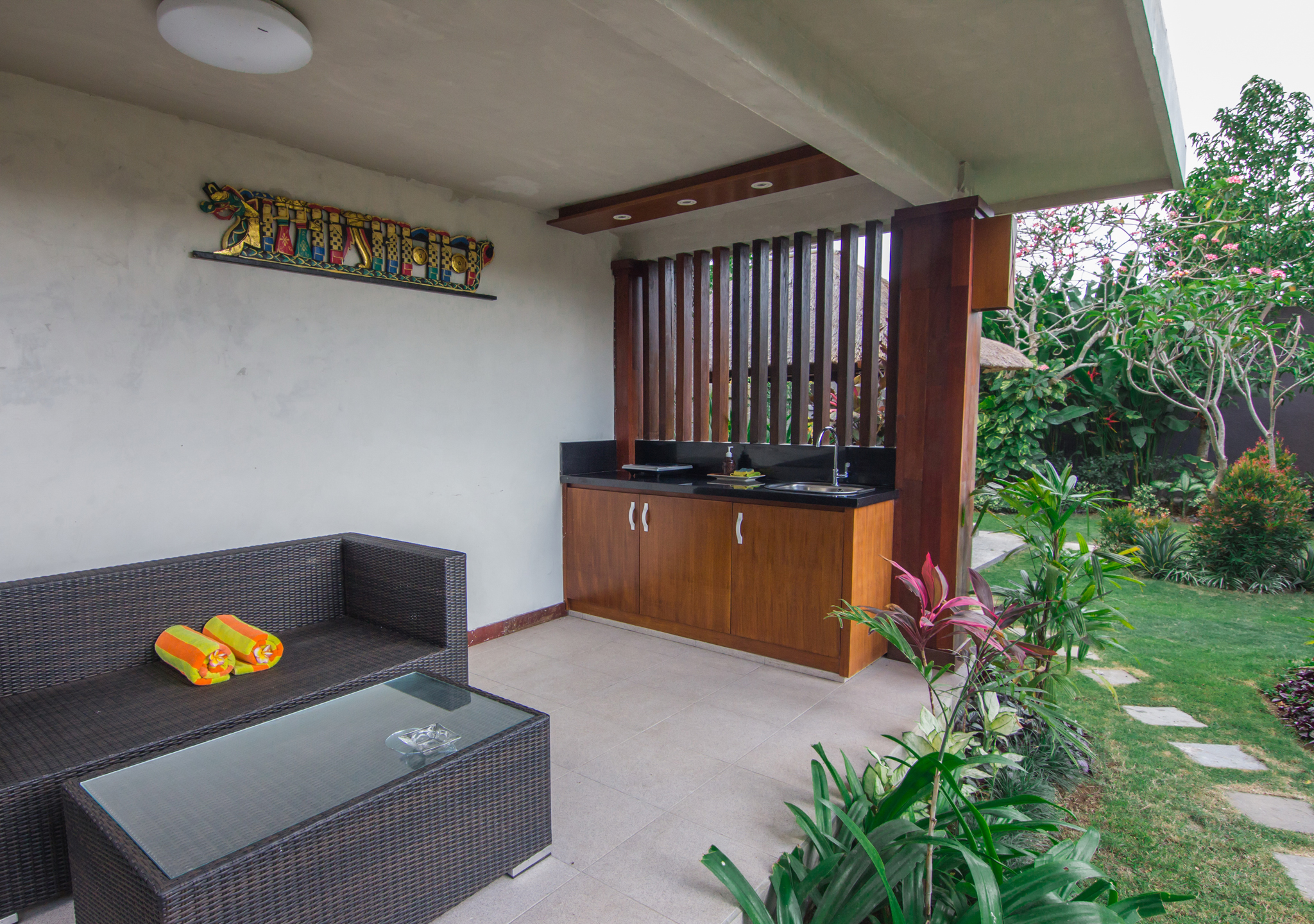 Uma Mani Villa