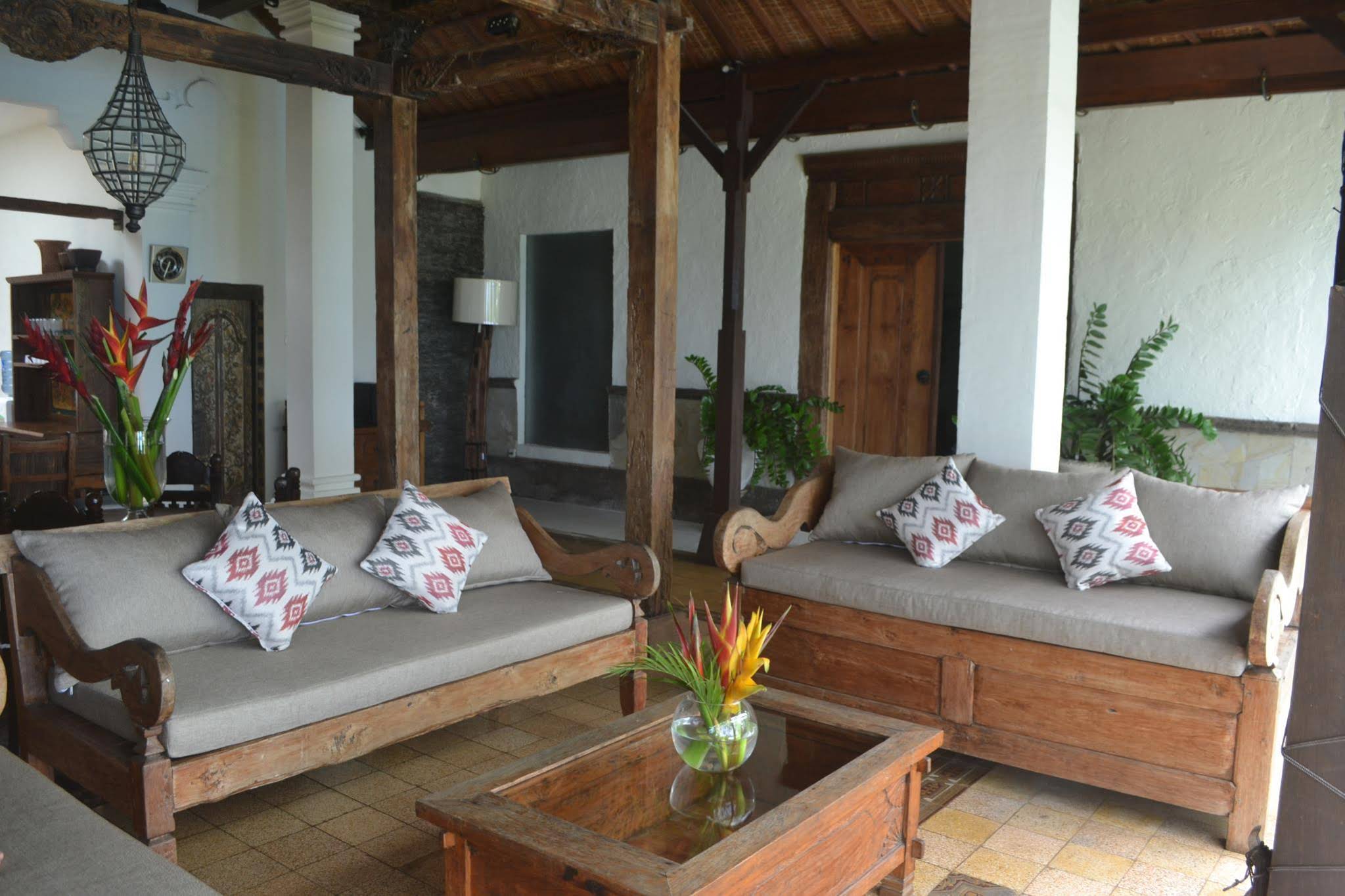 Villa Baja