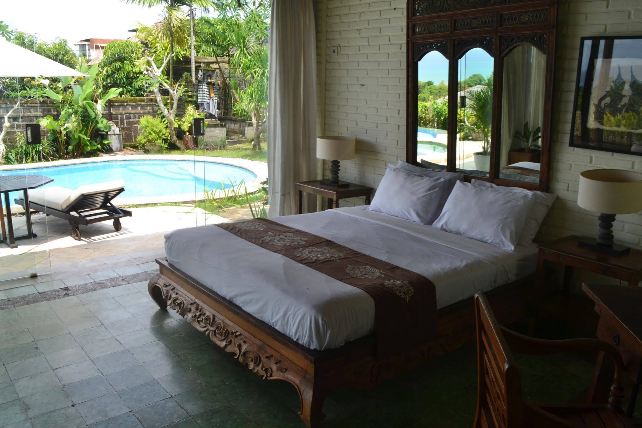 Villa Baja