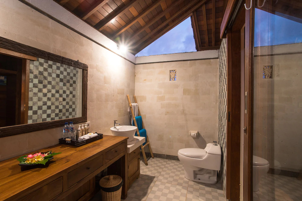 D'Byas Beach Club and Villa