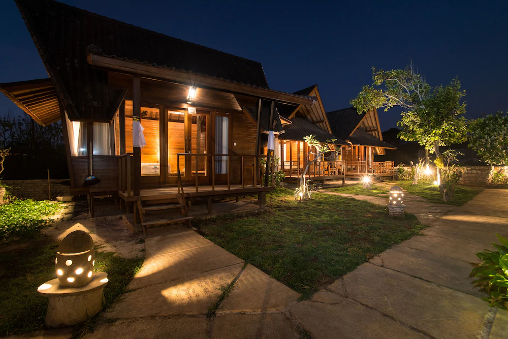 D'Byas Beach Club and Villa
