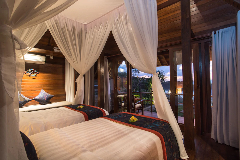 D'Byas Beach Club and Villa