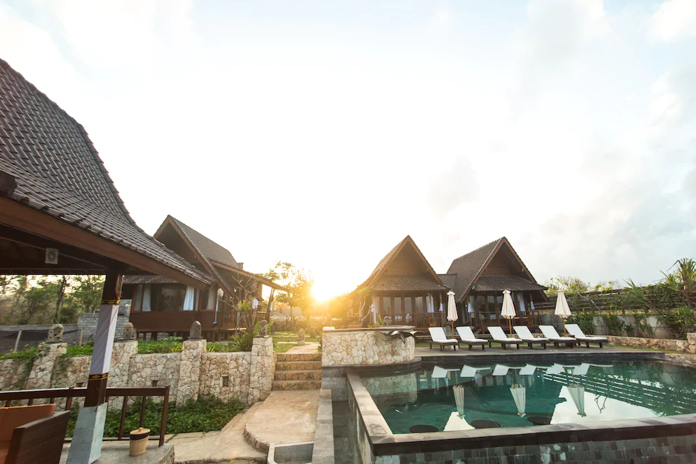 D'Byas Beach Club and Villa