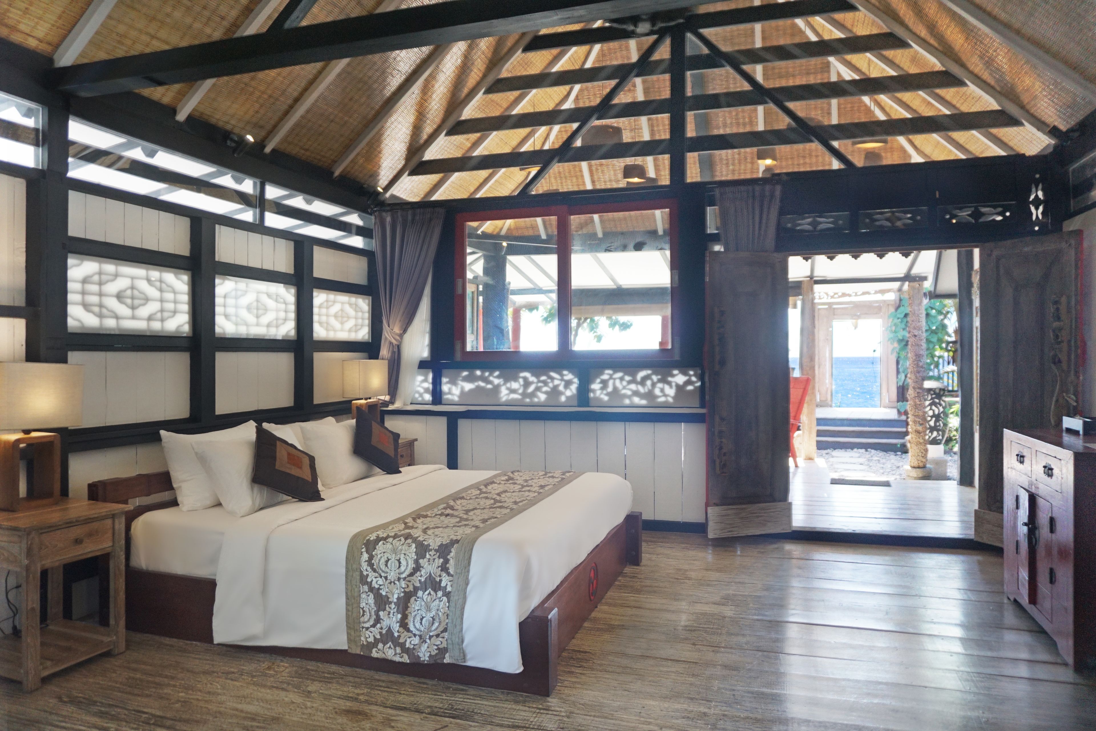 Amed Lodge