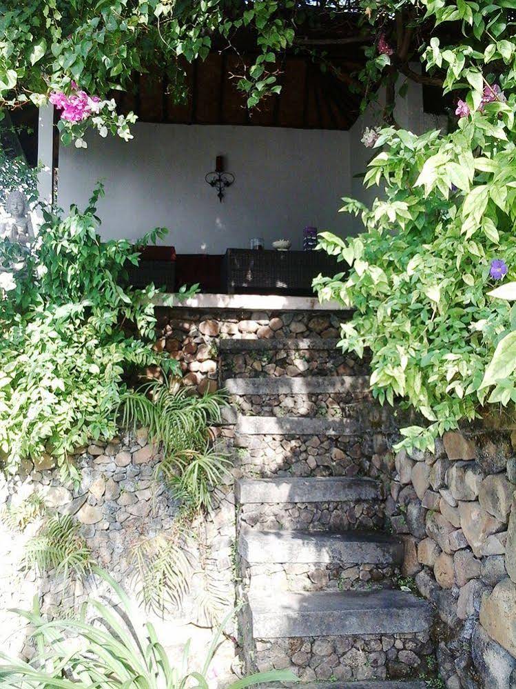 Baliku Dive Resort