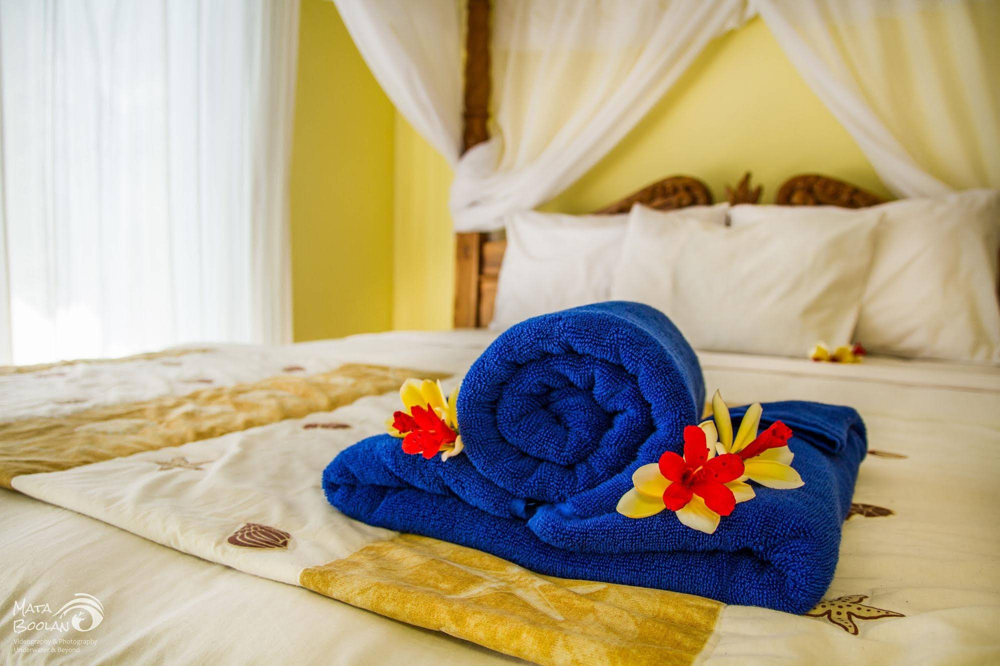 Beten Waru Bungalows & Restaurant