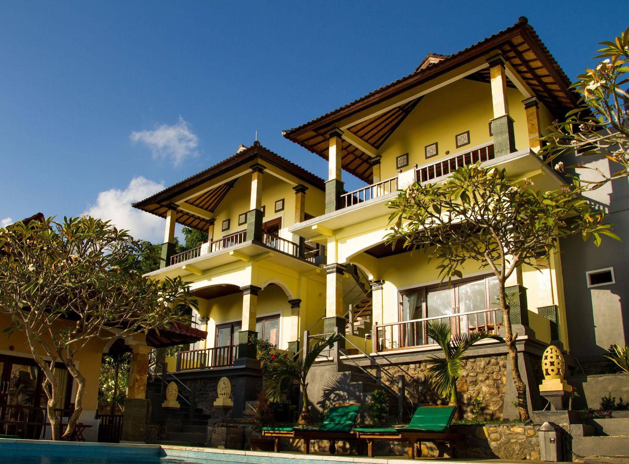 Beten Waru Bungalows & Restaurant