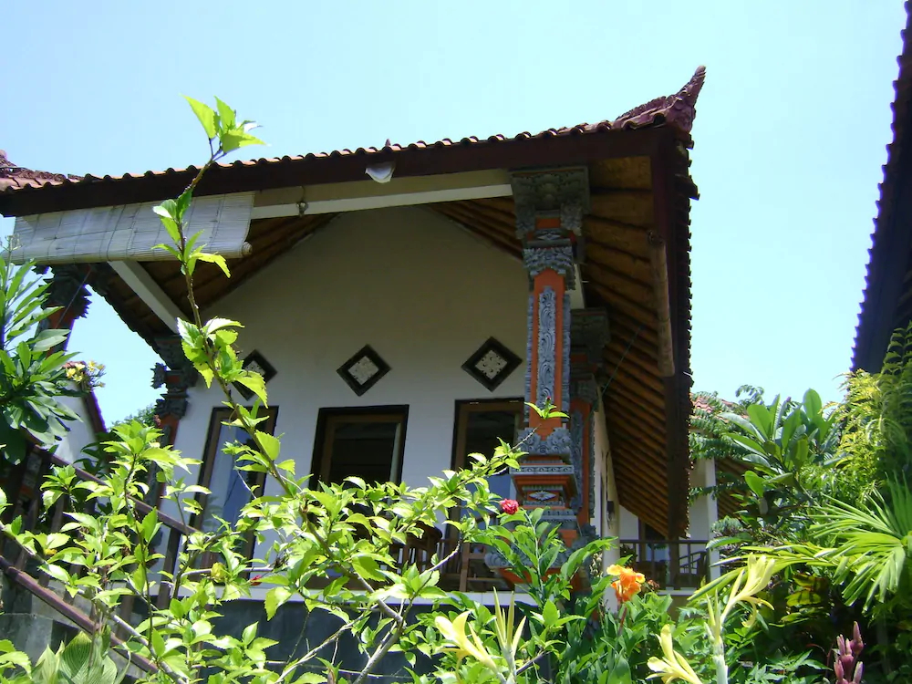 Bukit Indah Home Stay