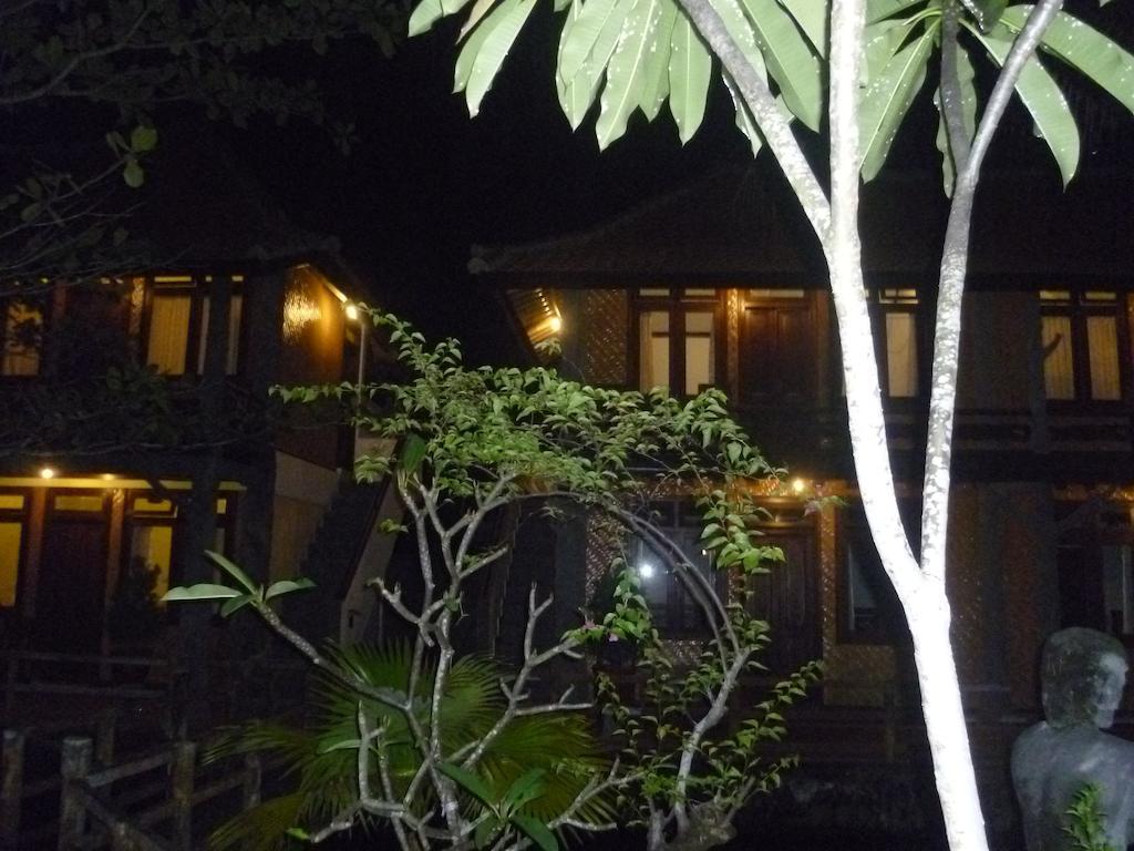 Kangkung Cottages