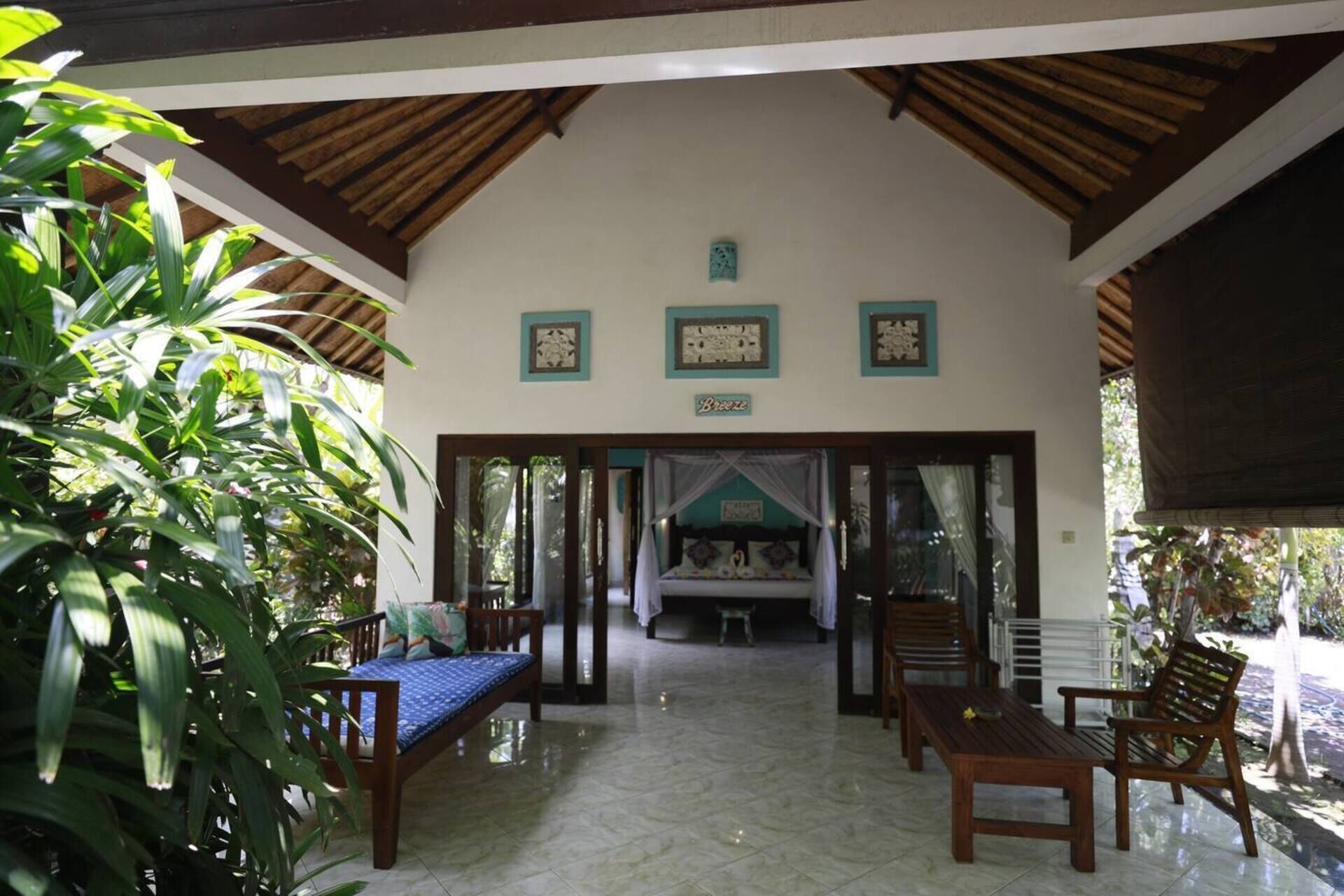 Kirana Homestay - Breeze Bungalow
