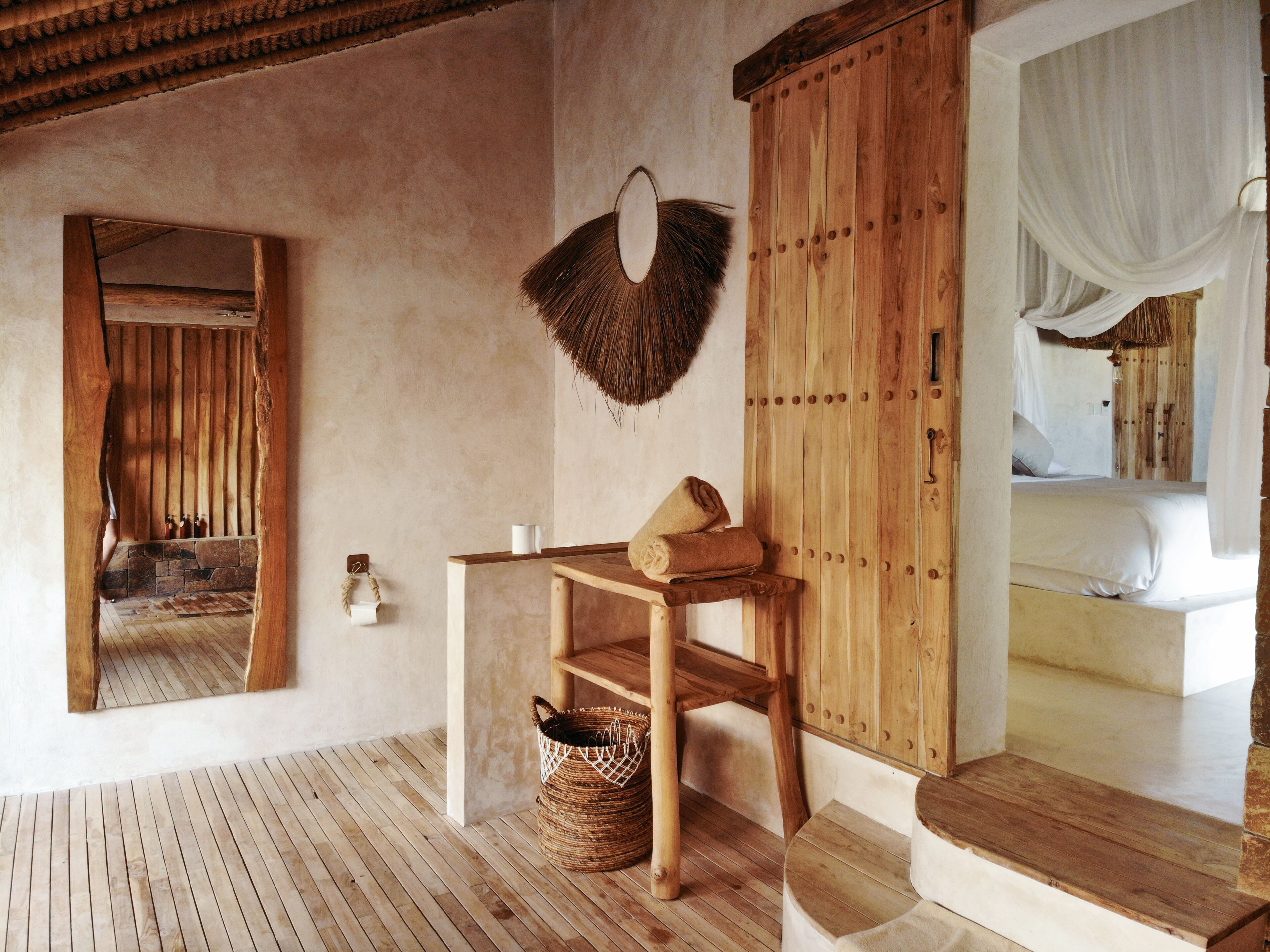 Mathis Lodge