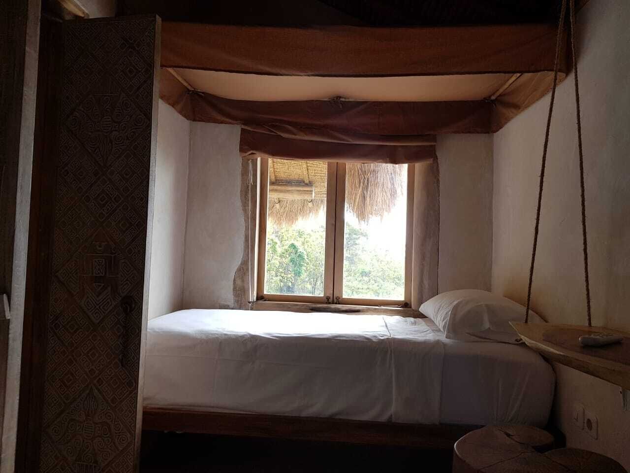 Mathis Lodge