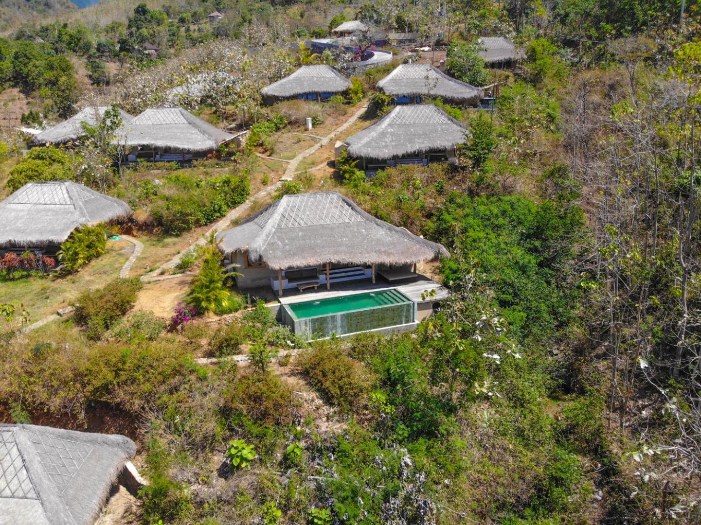 Mathis Lodge