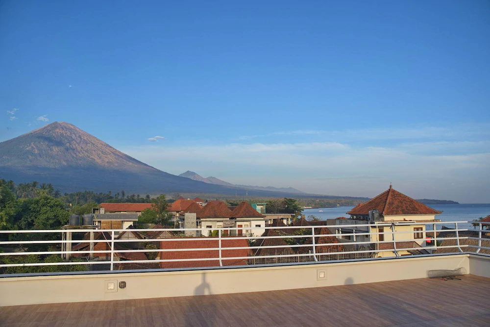 Seamount Hotel