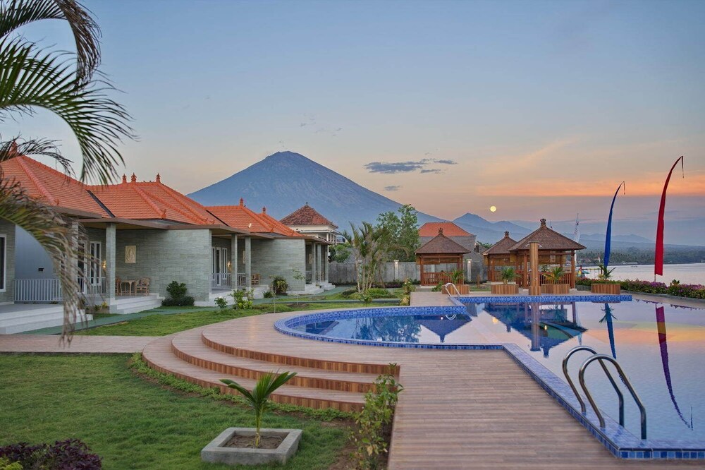 Seamount Hotel