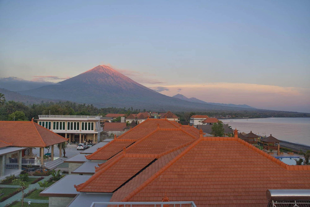 Seamount Hotel