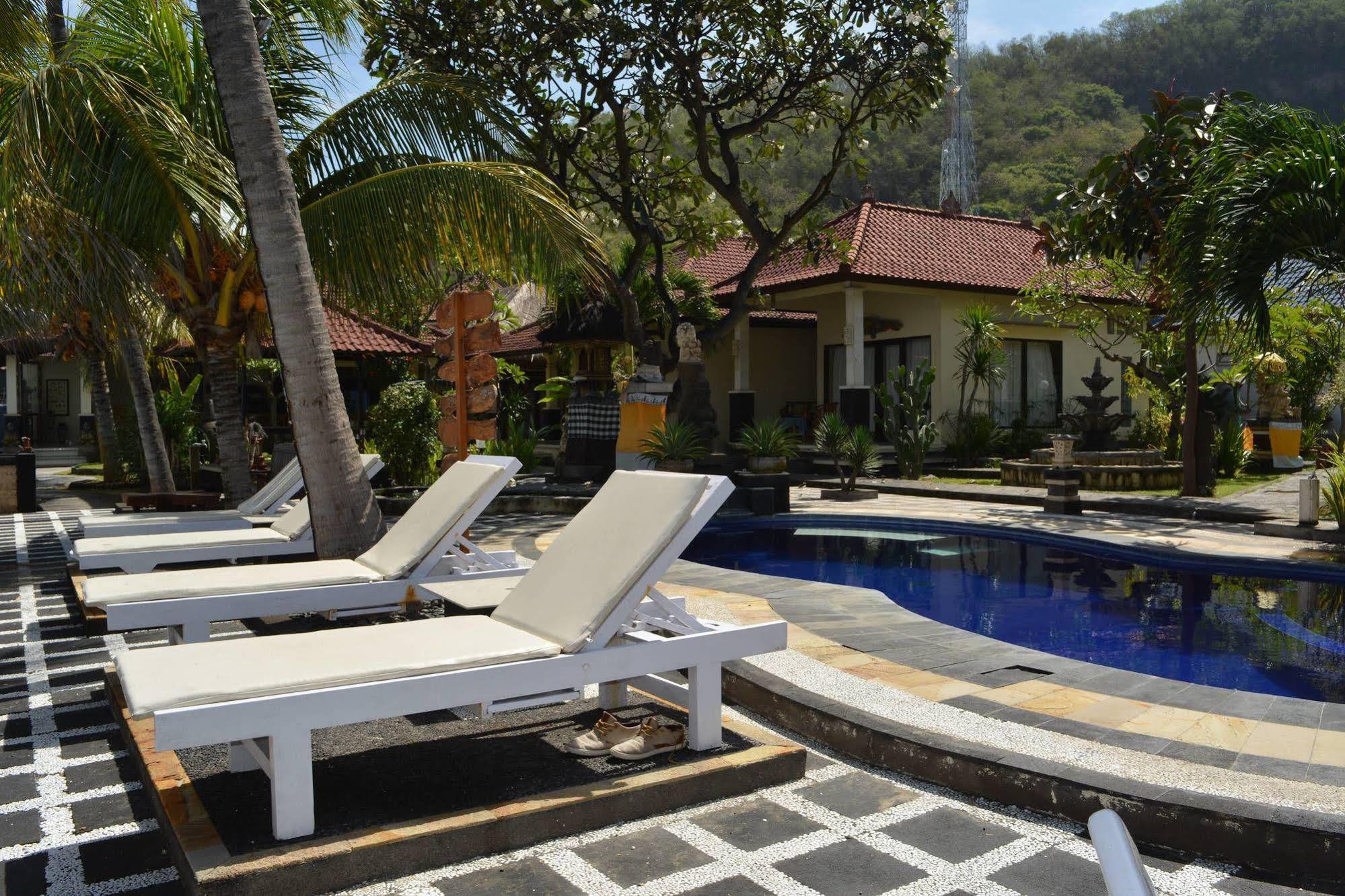 Segara Wangi Beach Cottages