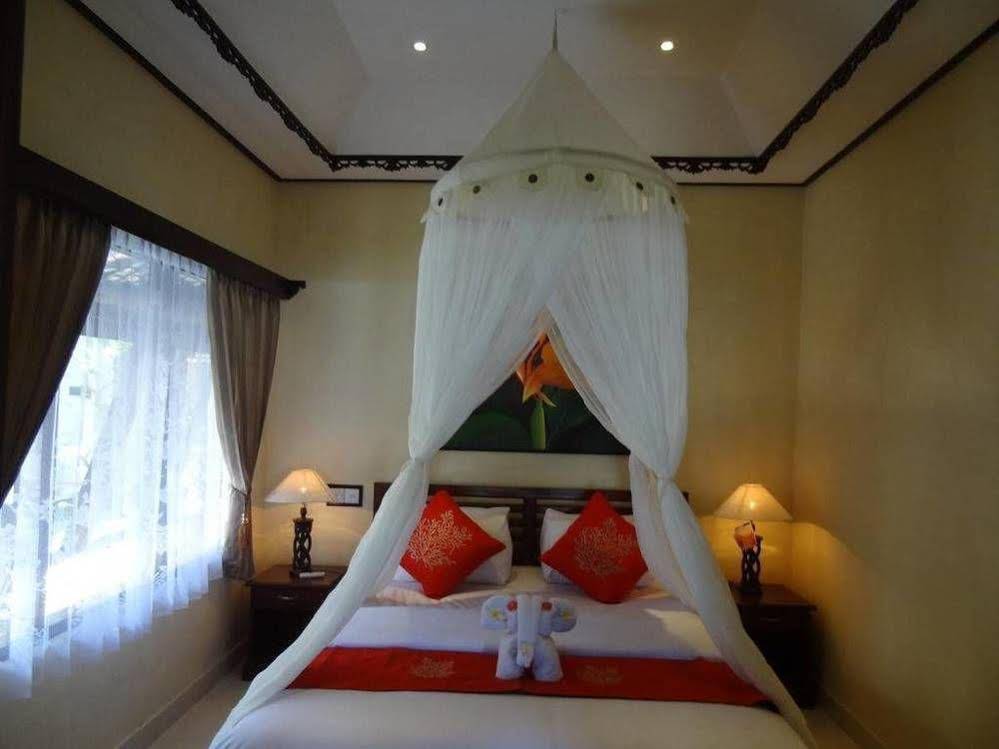 Segara Wangi Beach Cottages