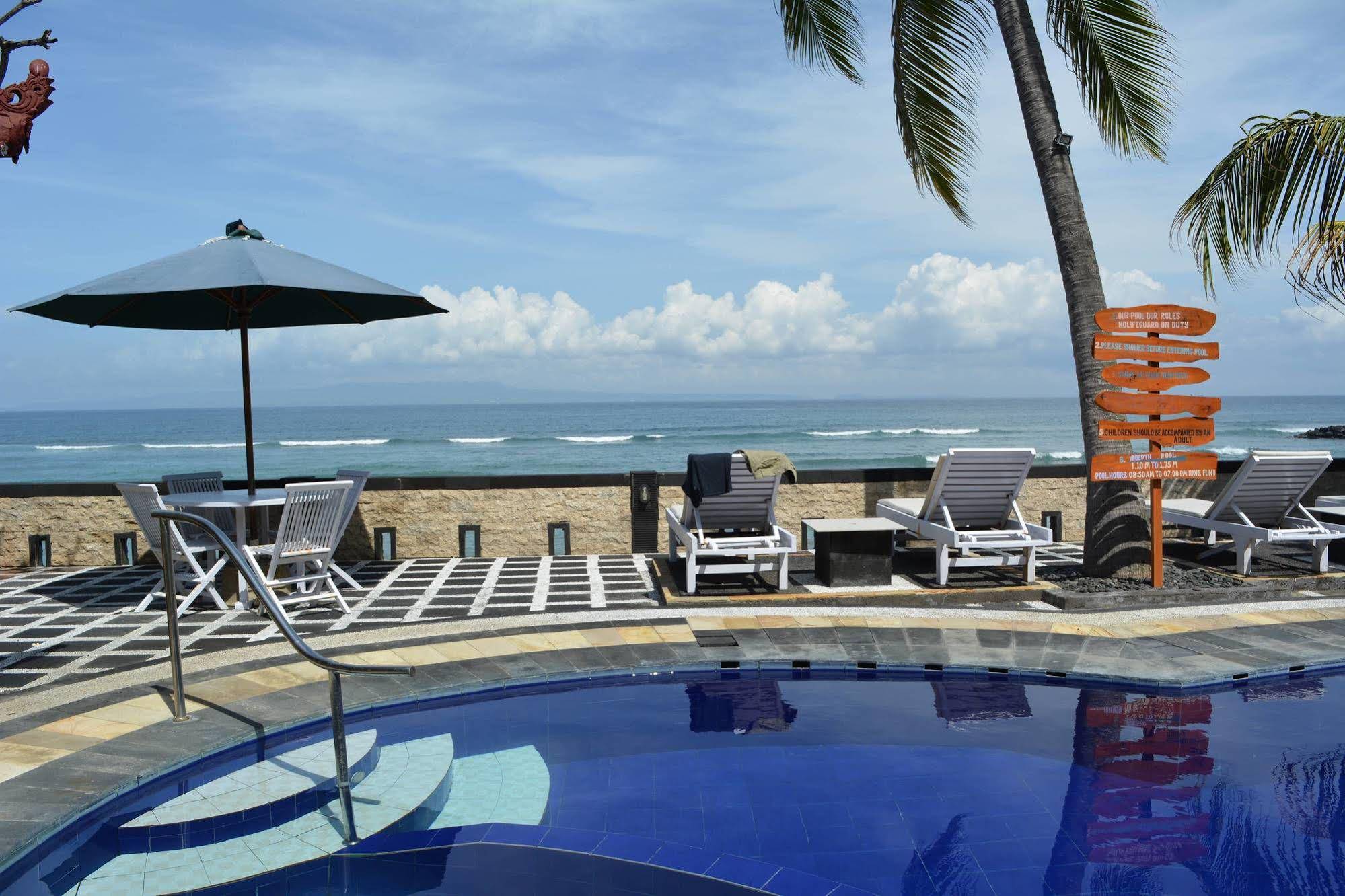 Segara Wangi Beach Cottages