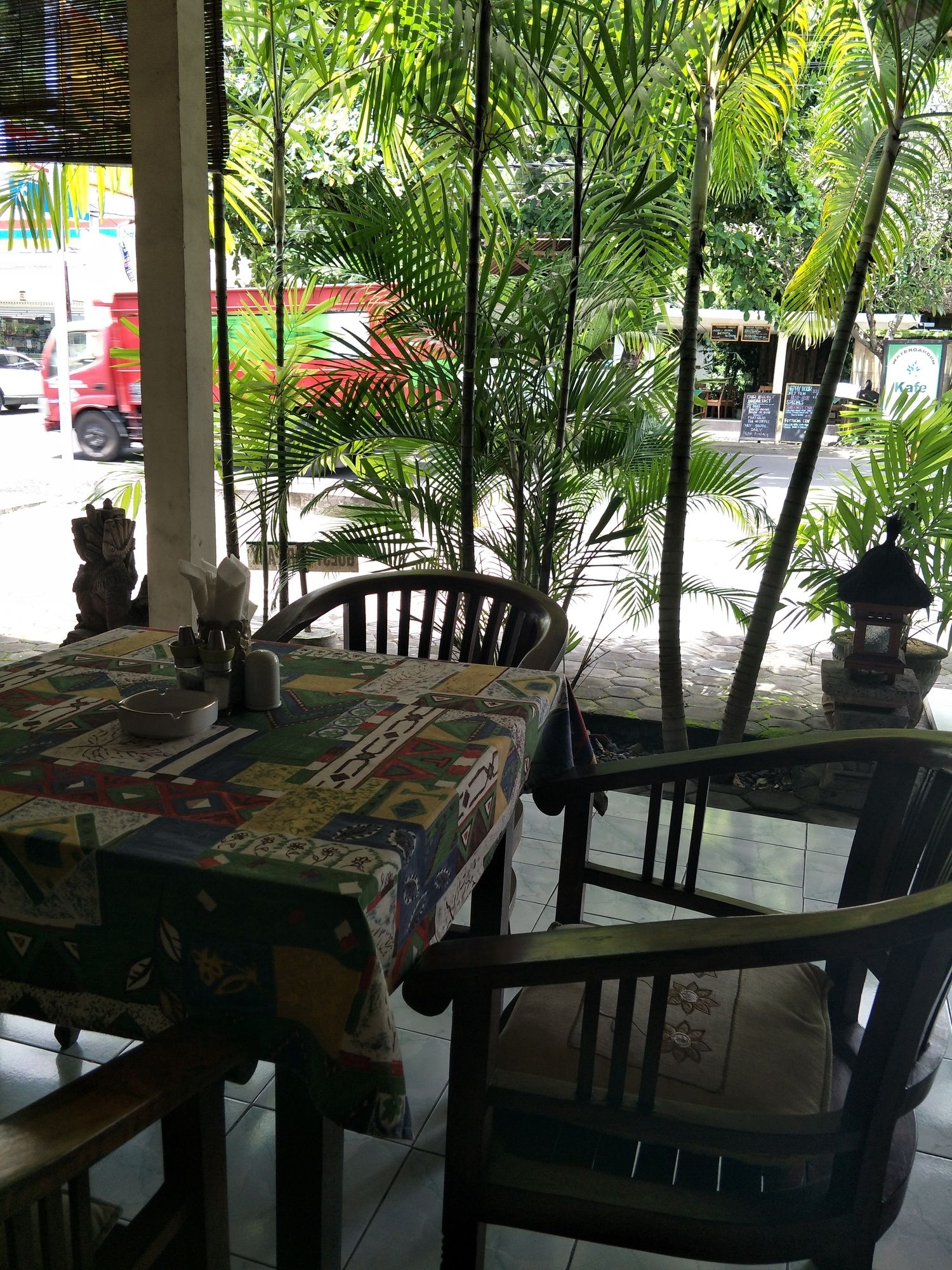 Temple Cafe & Seaside Cottages