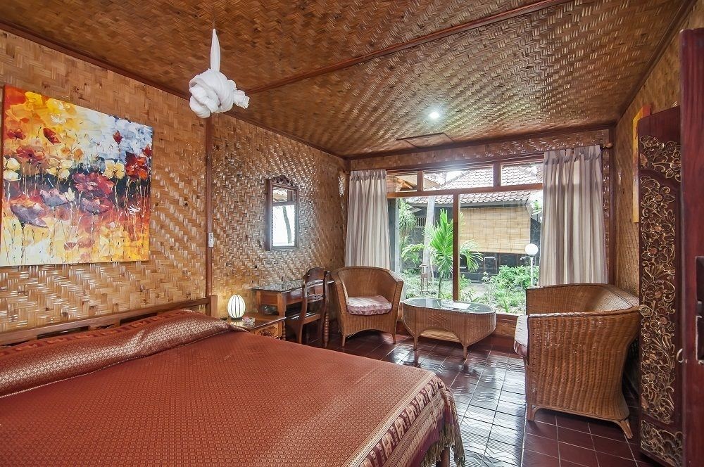 Temple Cafe & Seaside Cottages