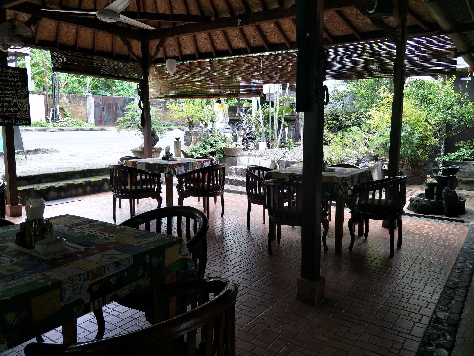 Temple Cafe & Seaside Cottages