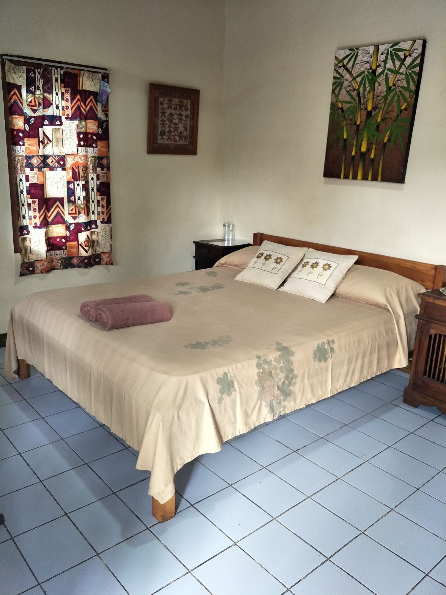 Temple Cafe & Seaside Cottages