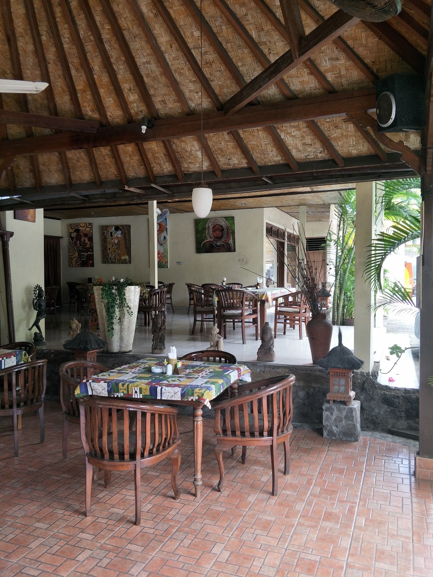 Temple Cafe & Seaside Cottages