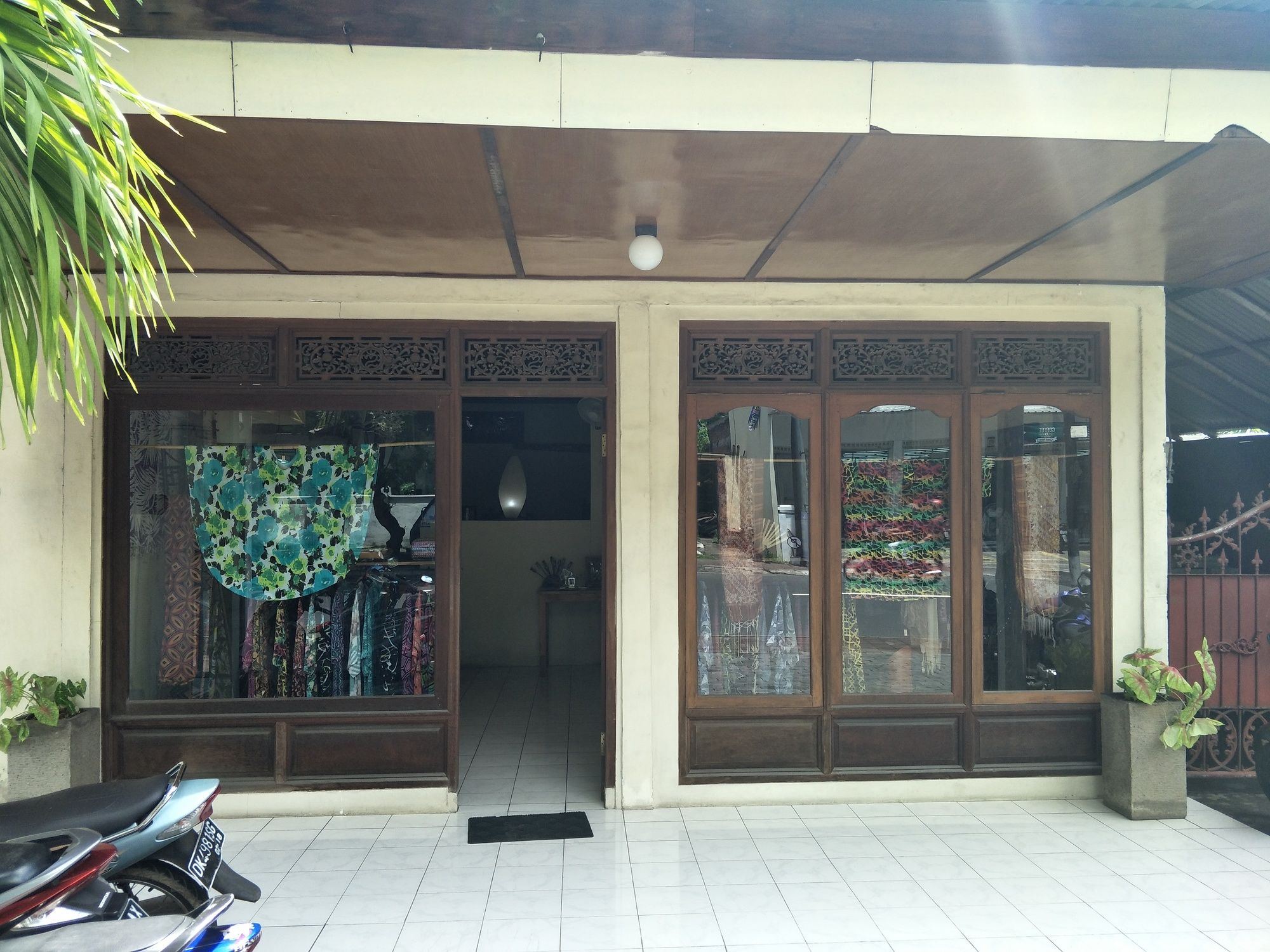 Temple Cafe & Seaside Cottages