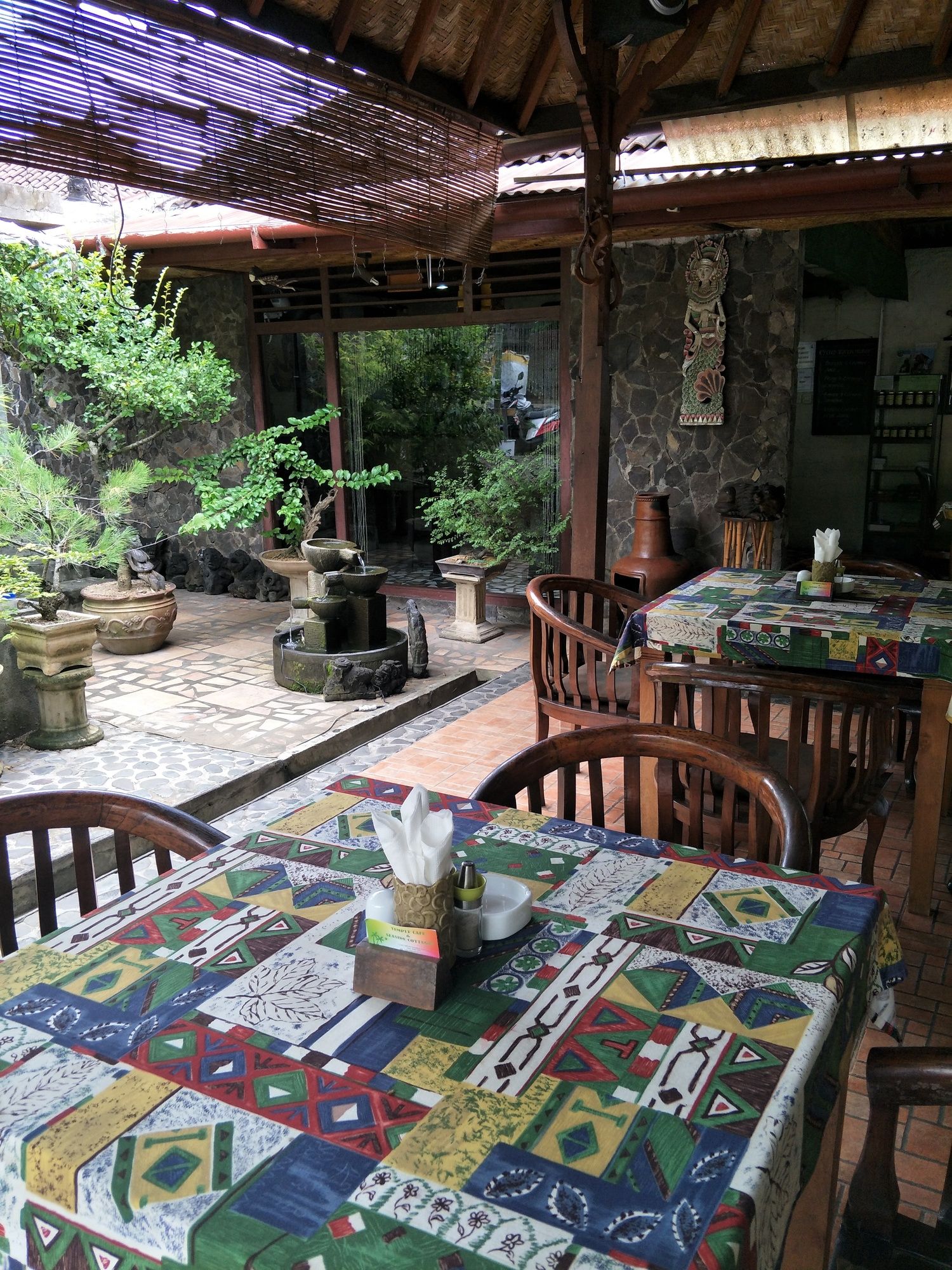 Temple Cafe & Seaside Cottages