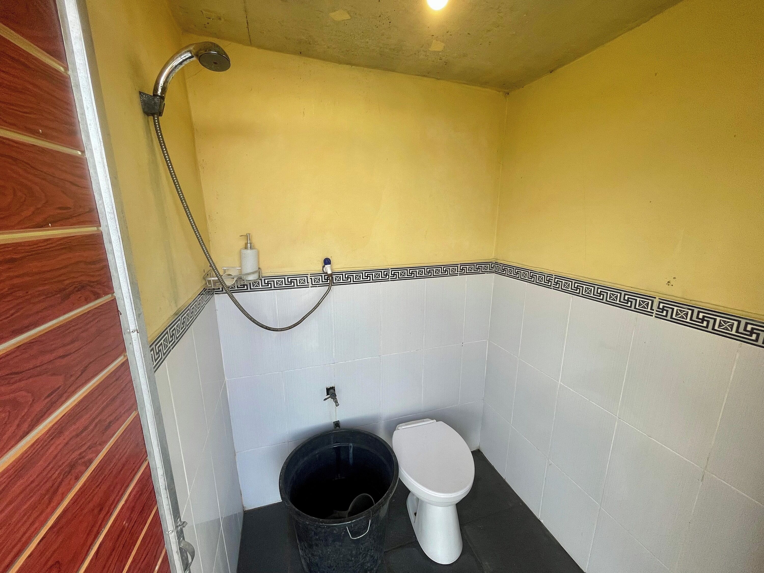 Double U Camp and Villa