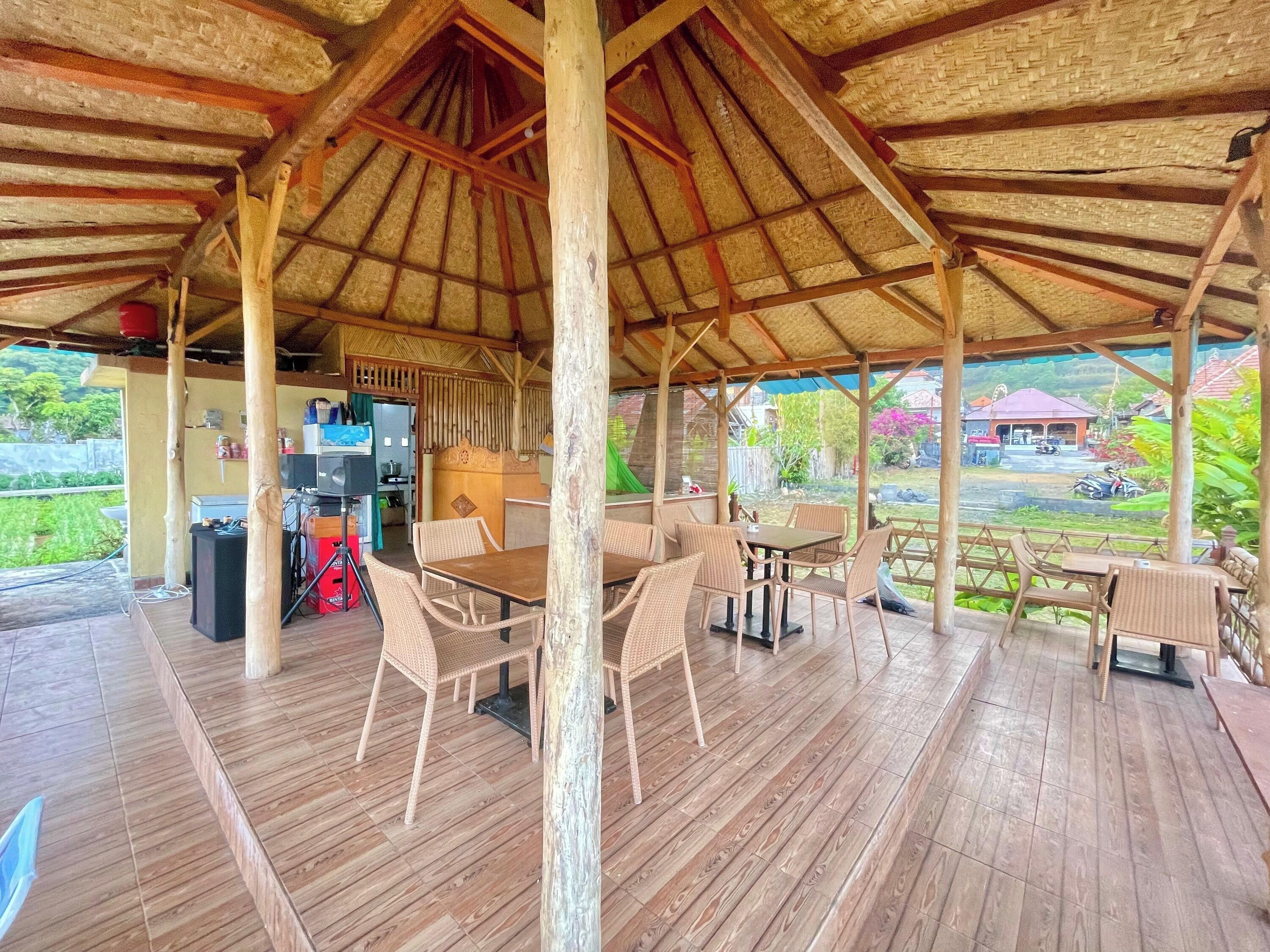 Double U Camp and Villa