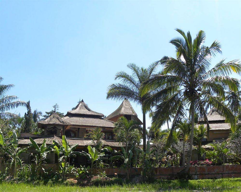 Saudara Home