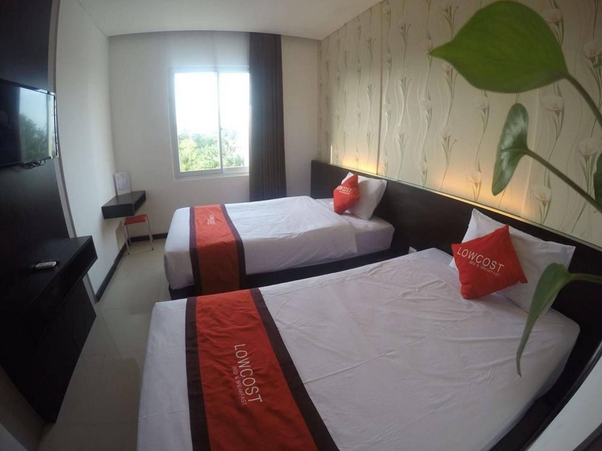 Lowcost Bed & Breakfast